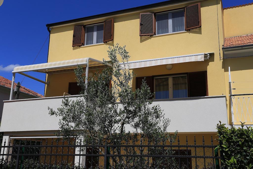 Apartments Ivana - Iva Zára Kültér fotó