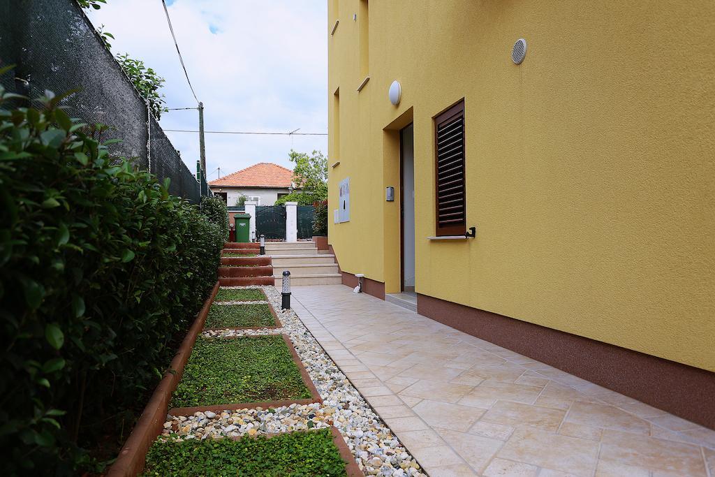 Apartments Ivana - Iva Zára Kültér fotó